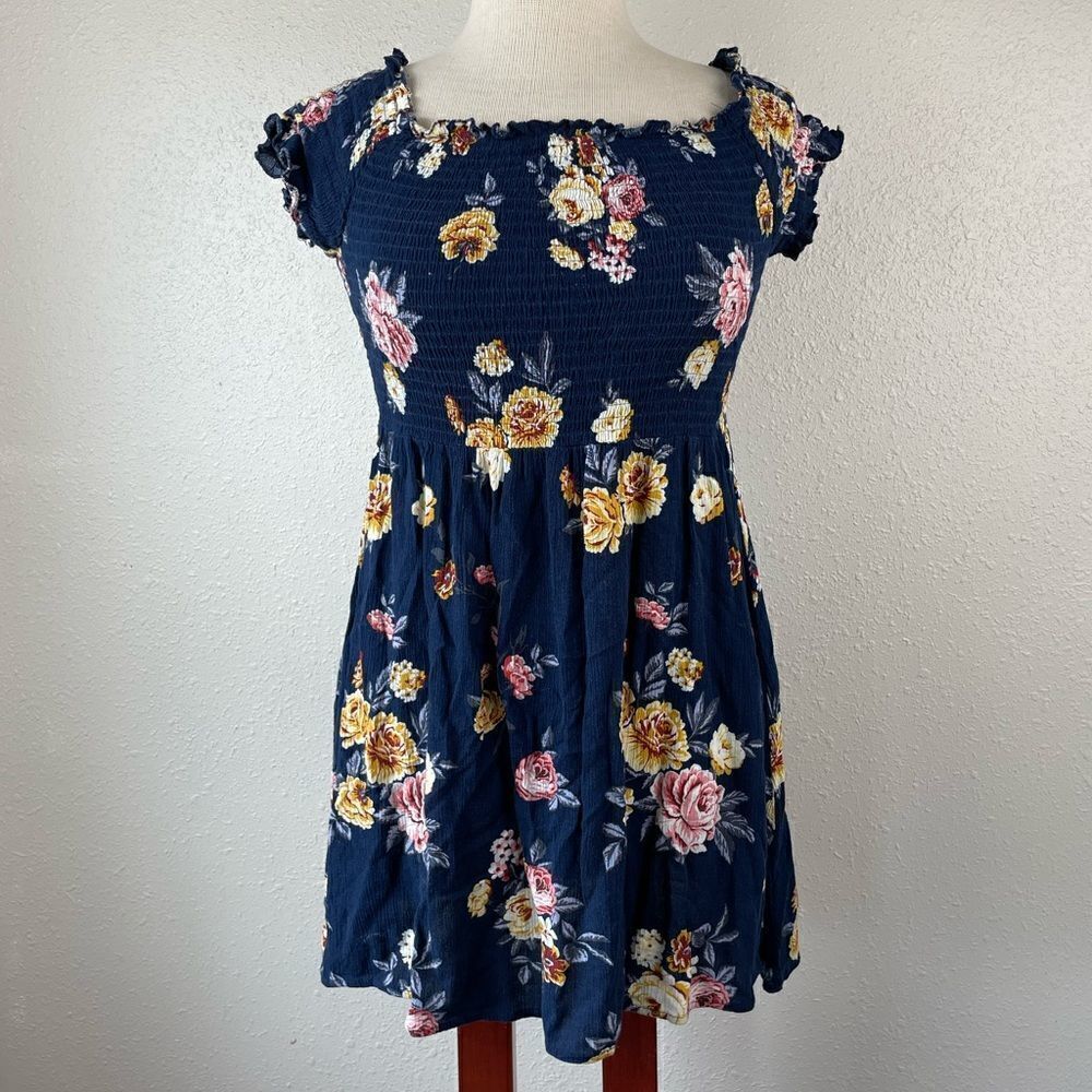 Timing Floral Short Sleeve Tunic Top Size L EUC